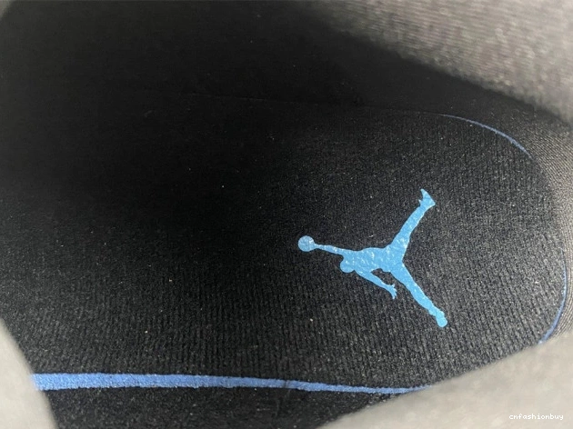 Air Jordan 13 Blue University DJ5982-041 1117